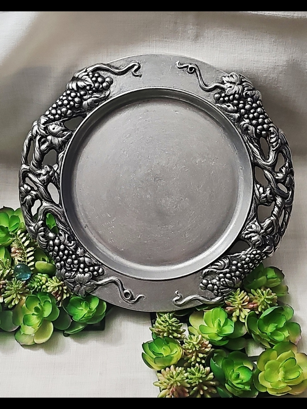 Ornate Silver Grapevine Decorative Serving Charger Plate